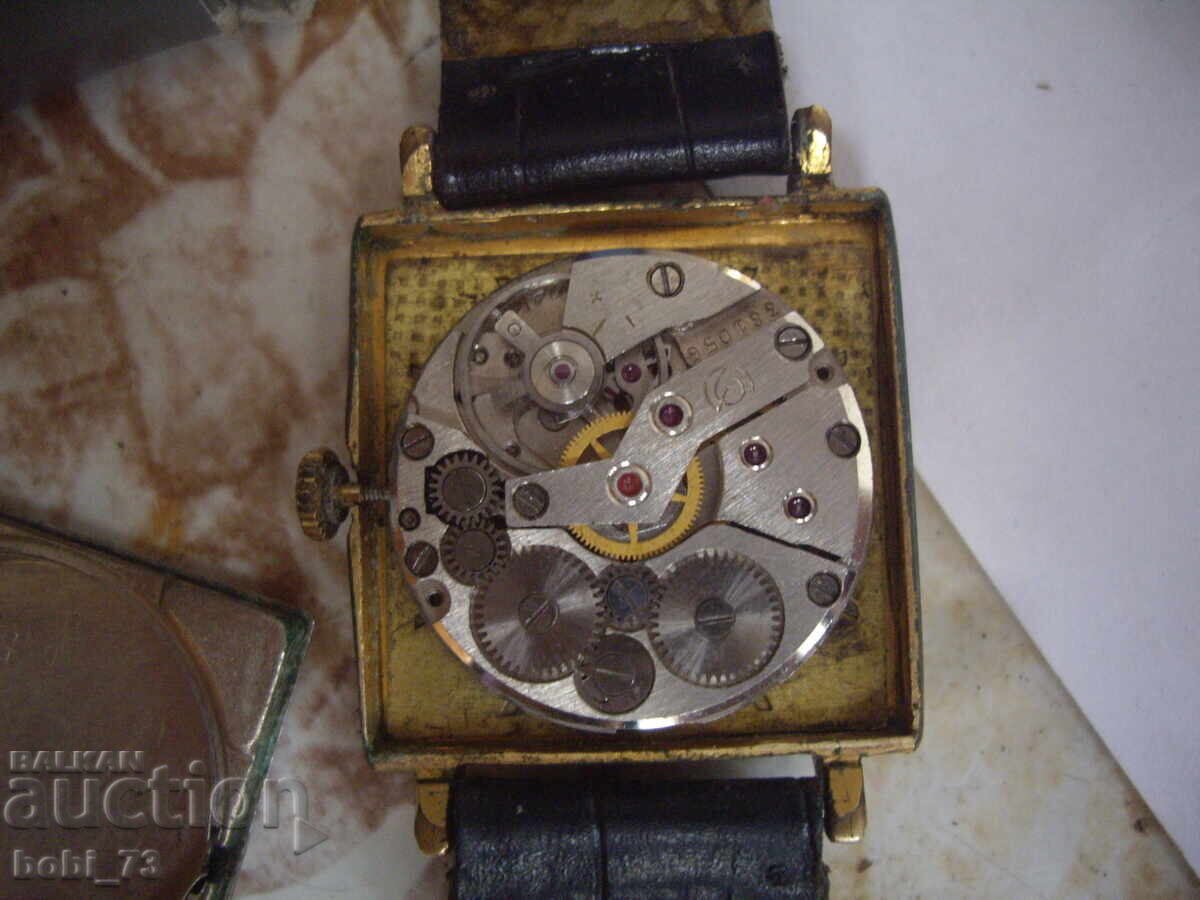 Delivery of Old gold-plated women's watch Delivery of Old gold-plated women's watch