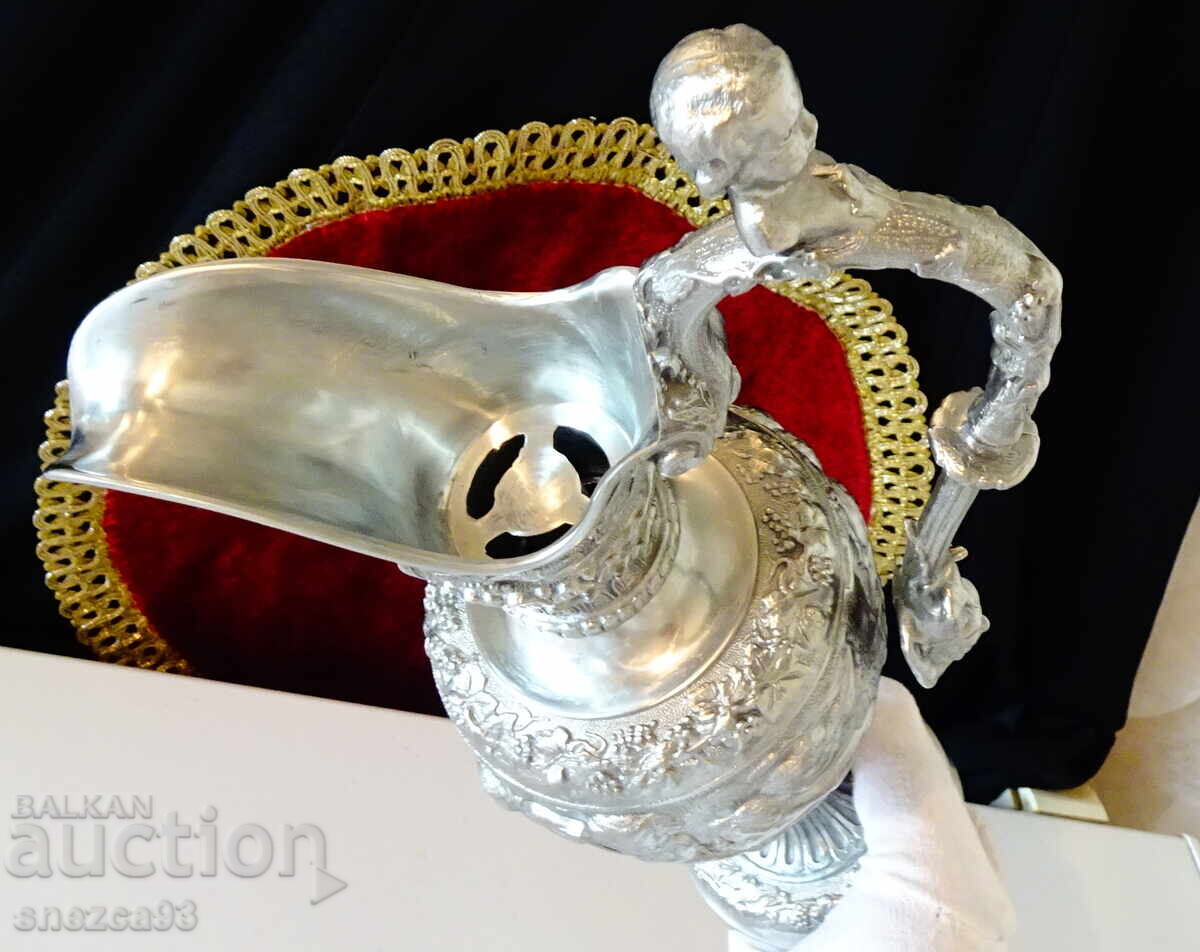 Divine pewter vase, jug, Angels, Lion, vines, baroque, 1.5 kg - 7