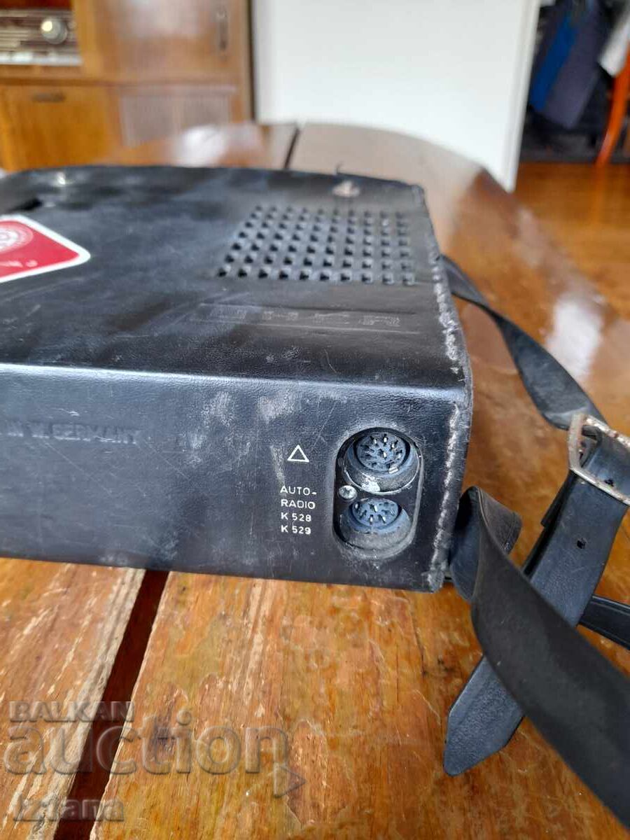 Livrarea Vechi casetofon Uher CR 210 Livrarea Vechi casetofon Uher CR 210