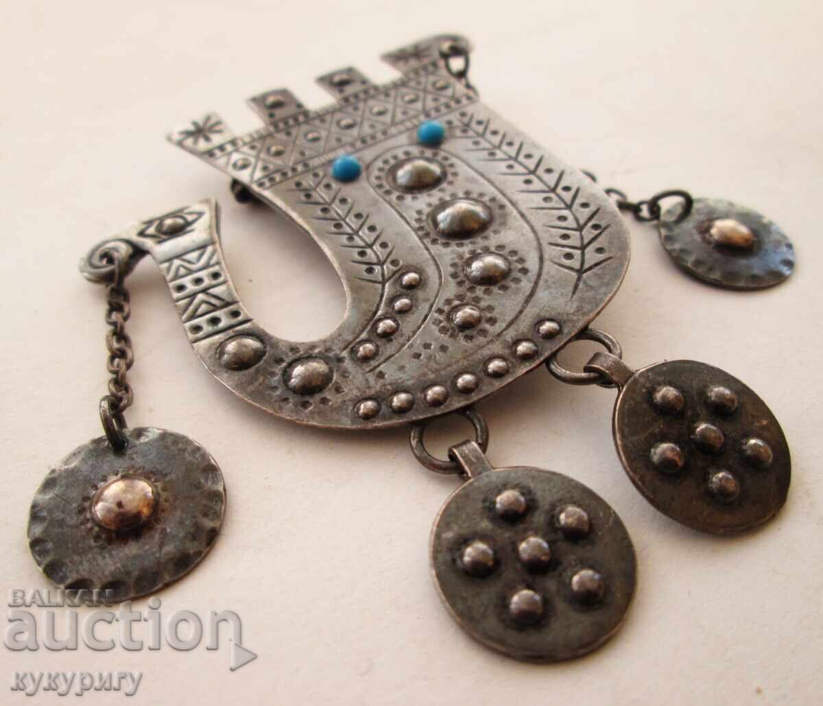 Women's jewelry for traditional costume, sparkling pin, Samokov nail with price 55.00 BGN | € 28.12 Women's jewelry for traditional costume, sparkling pin, Samokov nail with price 55.00 BGN | € 28.12