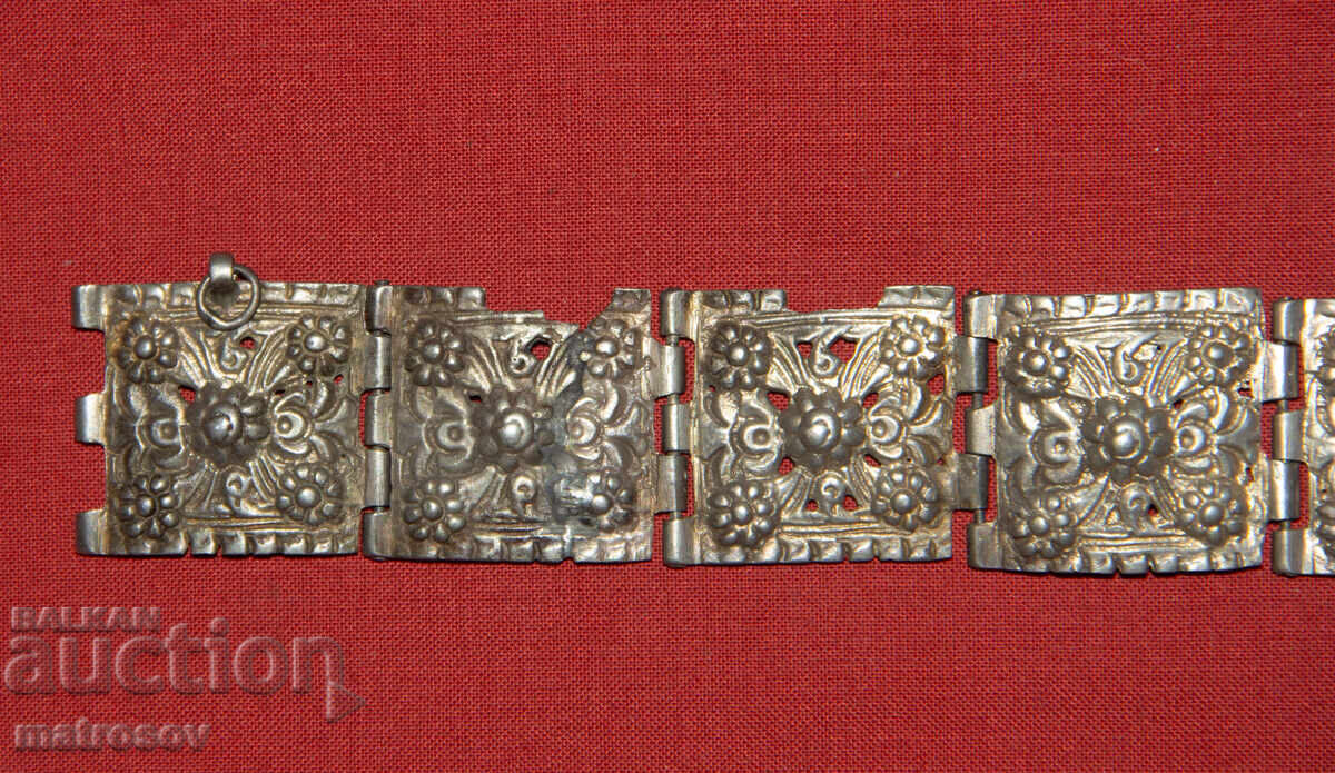 Доставка на Традиционна гривна накит сребро