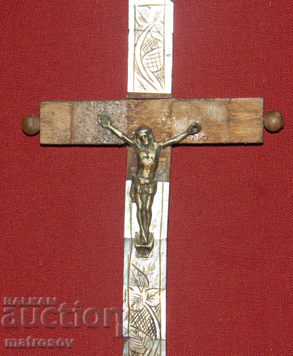 Доставка на Стар кръст, разпятие седеф метал