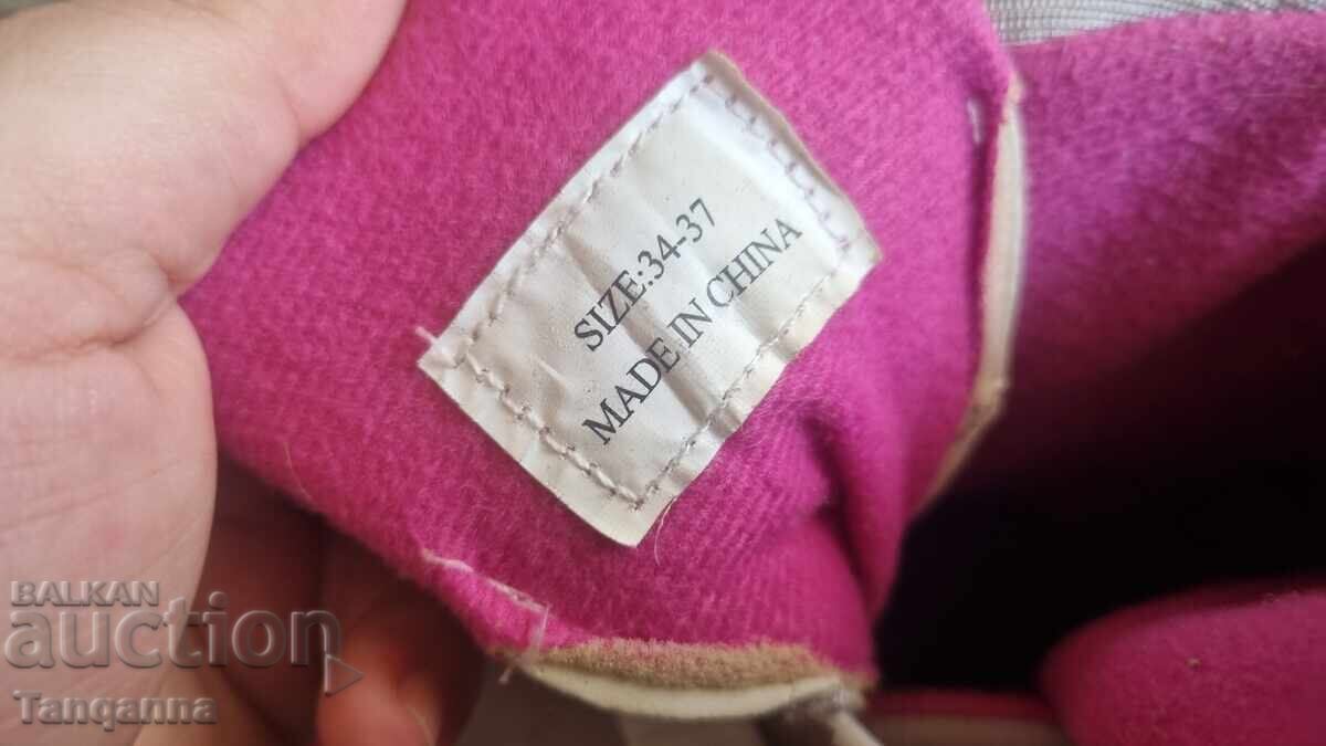 Delivery of Roller skates