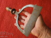 СТАРИНЕН КОВАН ШВЕДСКИ САТЪР