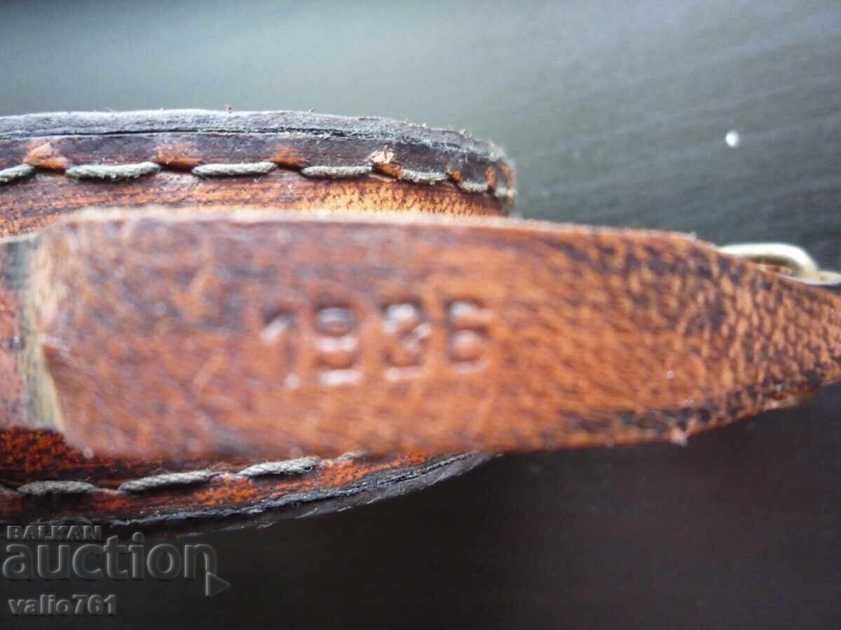 Delivery of WWII Olympic Games Berlin 1936 Leather Stopwatch Case