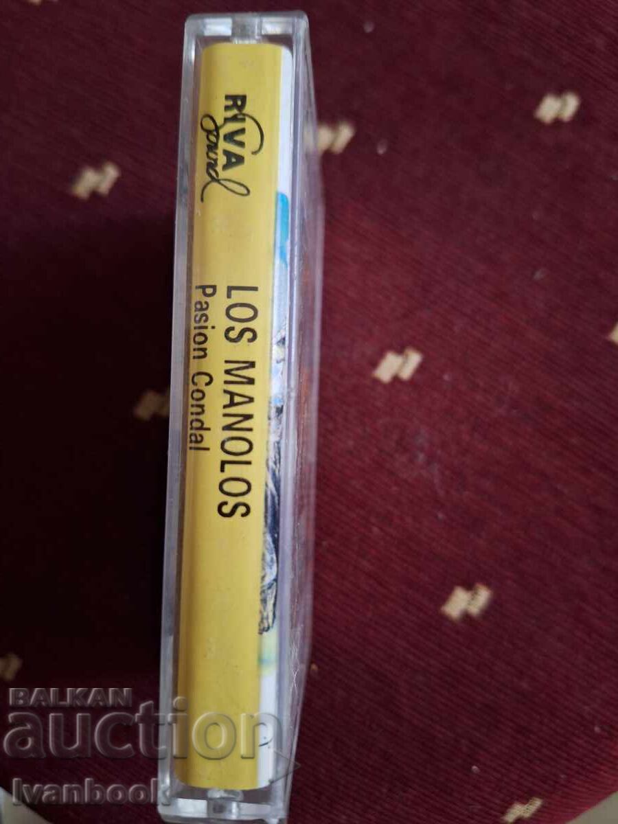 Caseta audio - Los Manolos cu preț 3.00 BGN | € 1.53