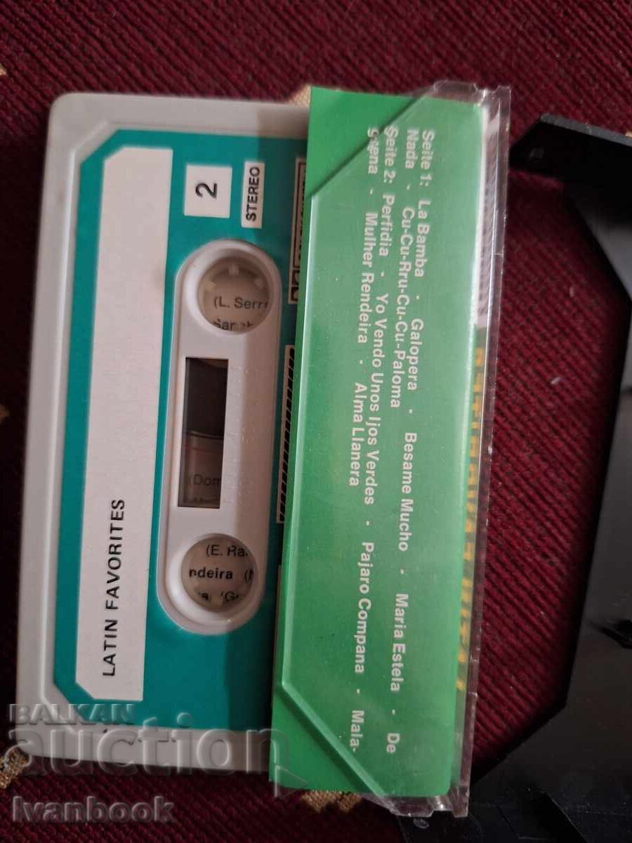 Auction  Audio cassette - Latin favorites