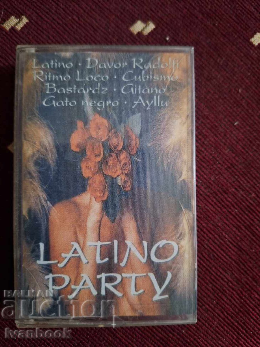 Caseta audio - Petrecere Latino Caseta audio - Petrecere Latino