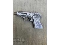 Γαμήλιο κροτίδα