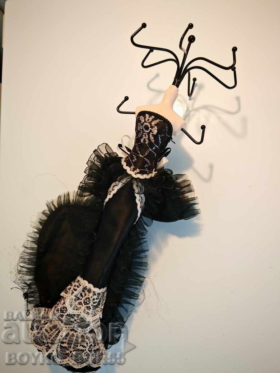 Large Beautiful Jewelry Display Mannequin Stand Height 37 cm Large Beautiful Jewelry Display Mannequin Stand Height 37 cm