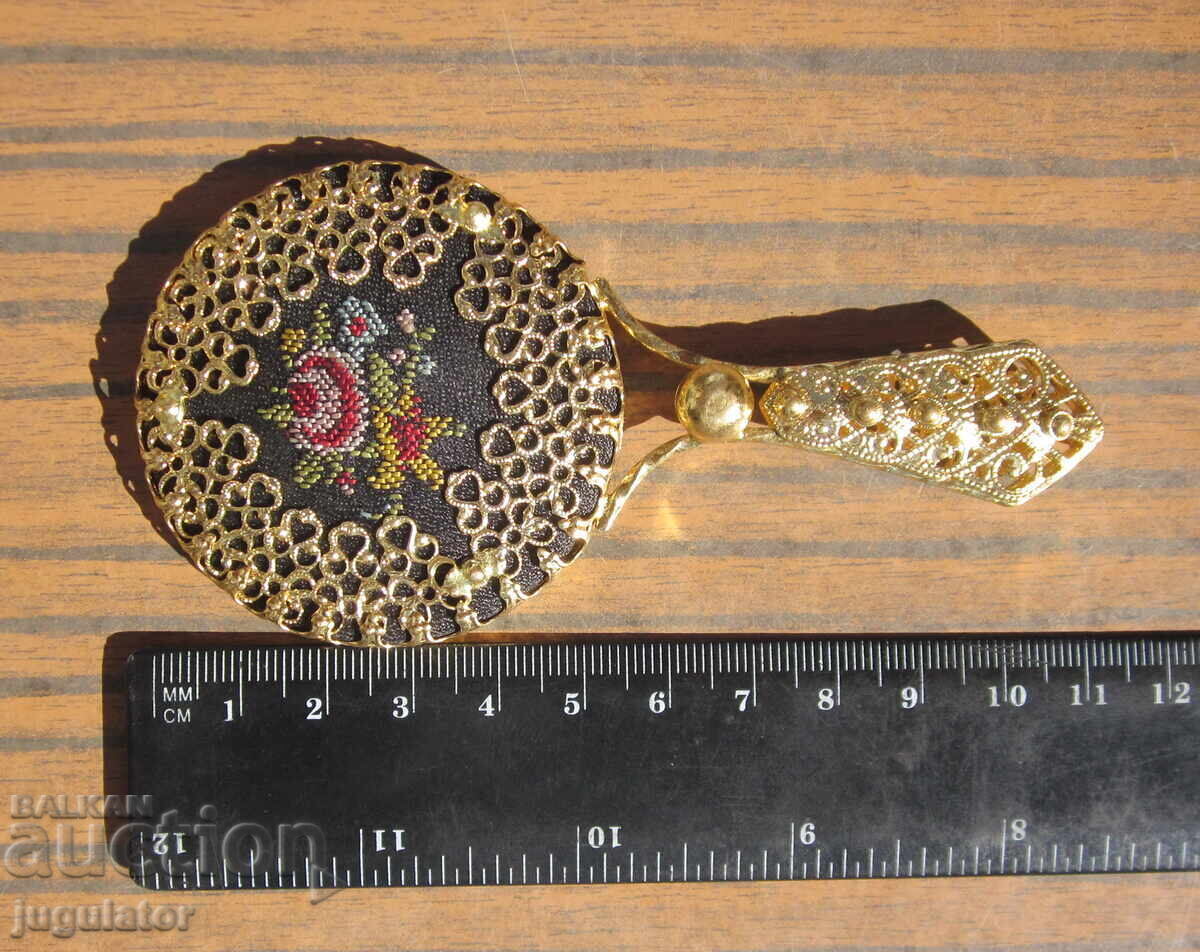 Old lady's mirror, small mirror with gilded filigree embroidery - 7