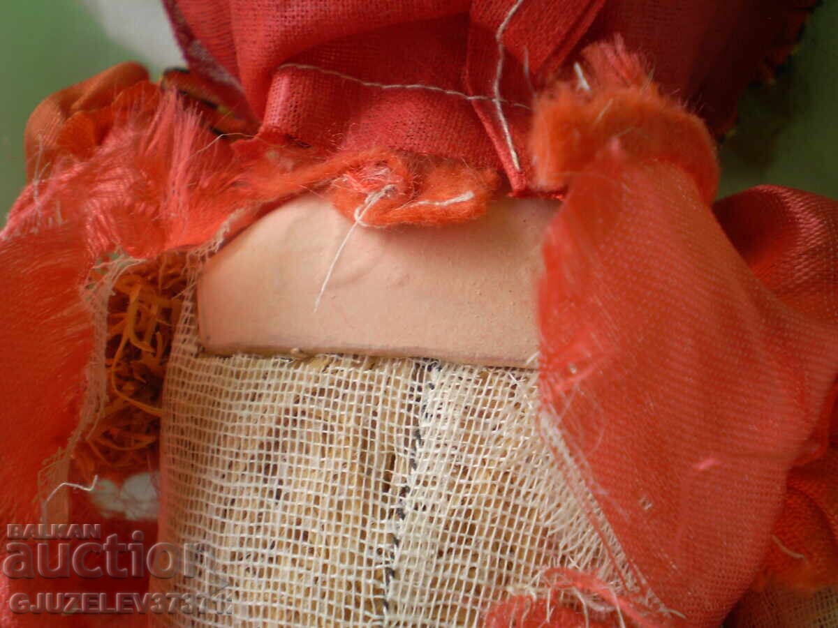 Αρχαία κούκλα, γεμισμένη με άχυρο, κινεί τα χέρια της ζωγραφισμένα - 5 Αρχαία κούκλα, γεμισμένη με άχυρο, κινεί τα χέρια της ζωγραφισμένα - 5