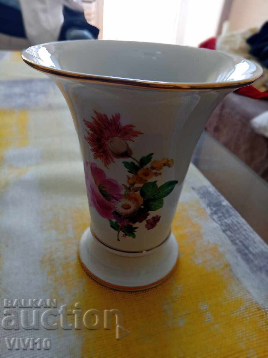 Auction Antique Meissen Vase Auction Antique Meissen Vase