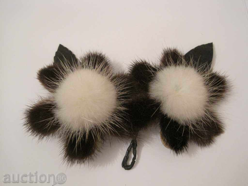 Auction Leather flowers Auction Leather flowers