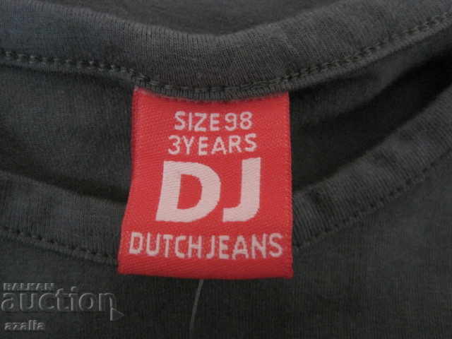 Auction Gray blouse with two hearts Auction Gray blouse with two hearts