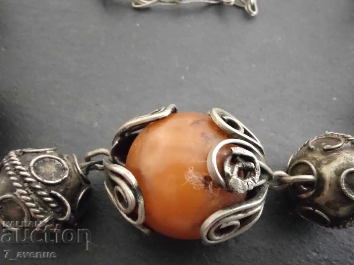 Γερδάν παλαιό κόσμημα με Κεχριμπάρι ή Καταλίνη 16.09.25 - 5