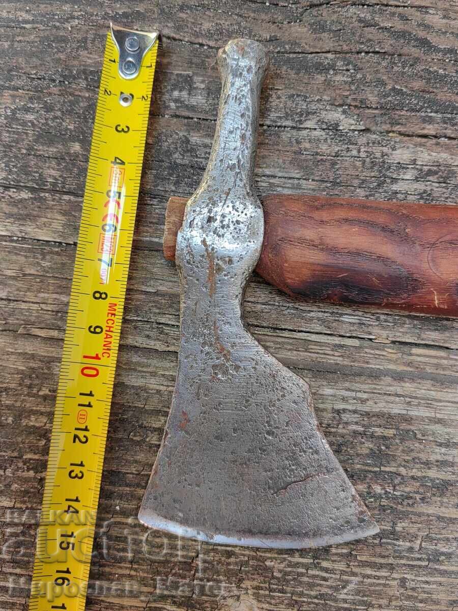 Παλιό τσεκούρι, πιθανώς αρχαίο - 5 Παλιό τσεκούρι, πιθανώς αρχαίο - 5