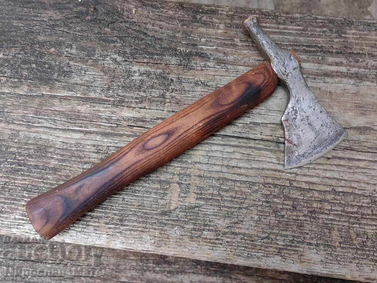 Παλιό τσεκούρι, πιθανώς αρχαίο - 7 Παλιό τσεκούρι, πιθανώς αρχαίο - 7