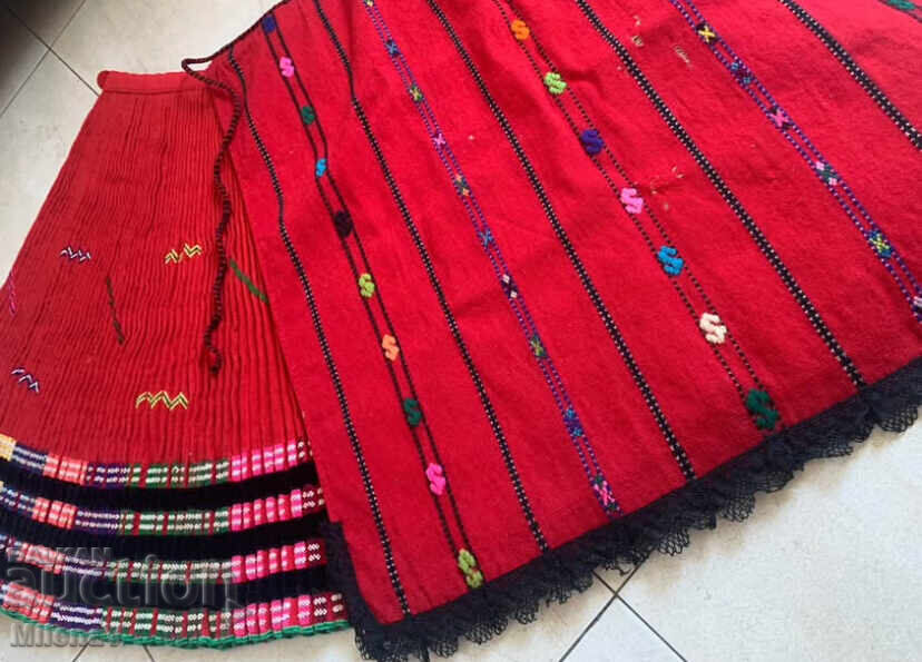 Кулски комплект, бръчник и престилка