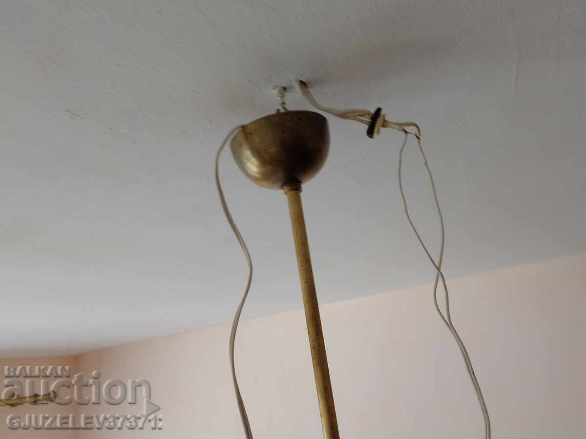 Δημοπρασία Vintage λάμπα, πολυέλαιος από ορείχαλκο και ύφασμα