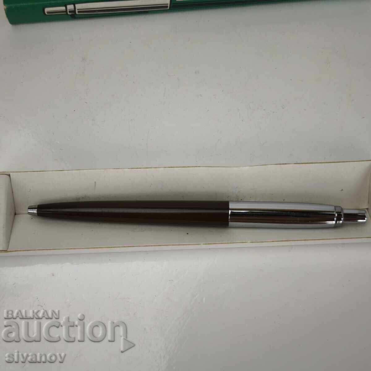 Delivery of Old Pevdi PAX Pevdi Hungary fountain pen with box #6188