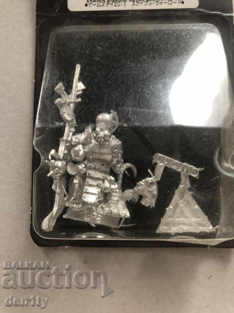 Ексклузивна миниатюра Skaven Warlord за GamesDay Warhammer с цена 60.00 лв. | € 30.68