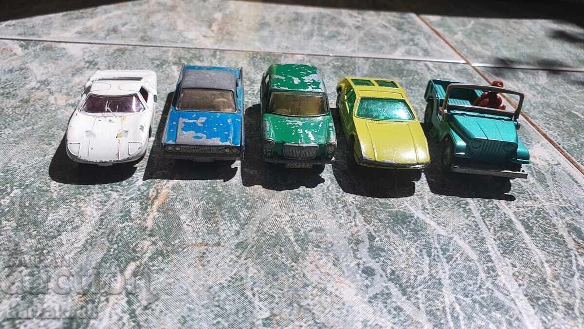 Παράδοση Παλιά καροτσάκια 5 τεμάχια Παράδοση Παλιά καροτσάκια 5 τεμάχια