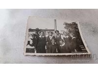 Снимка Кюстендилъ Ученички в парка 1939