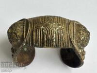 Bratara renascentista cu prastia