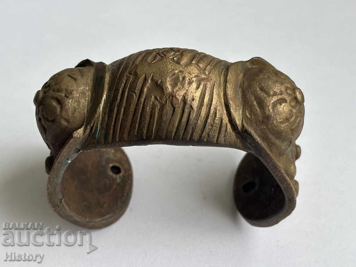 Аукцион Възрожденска гривна рогатка Аукцион Възрожденска гривна рогатка