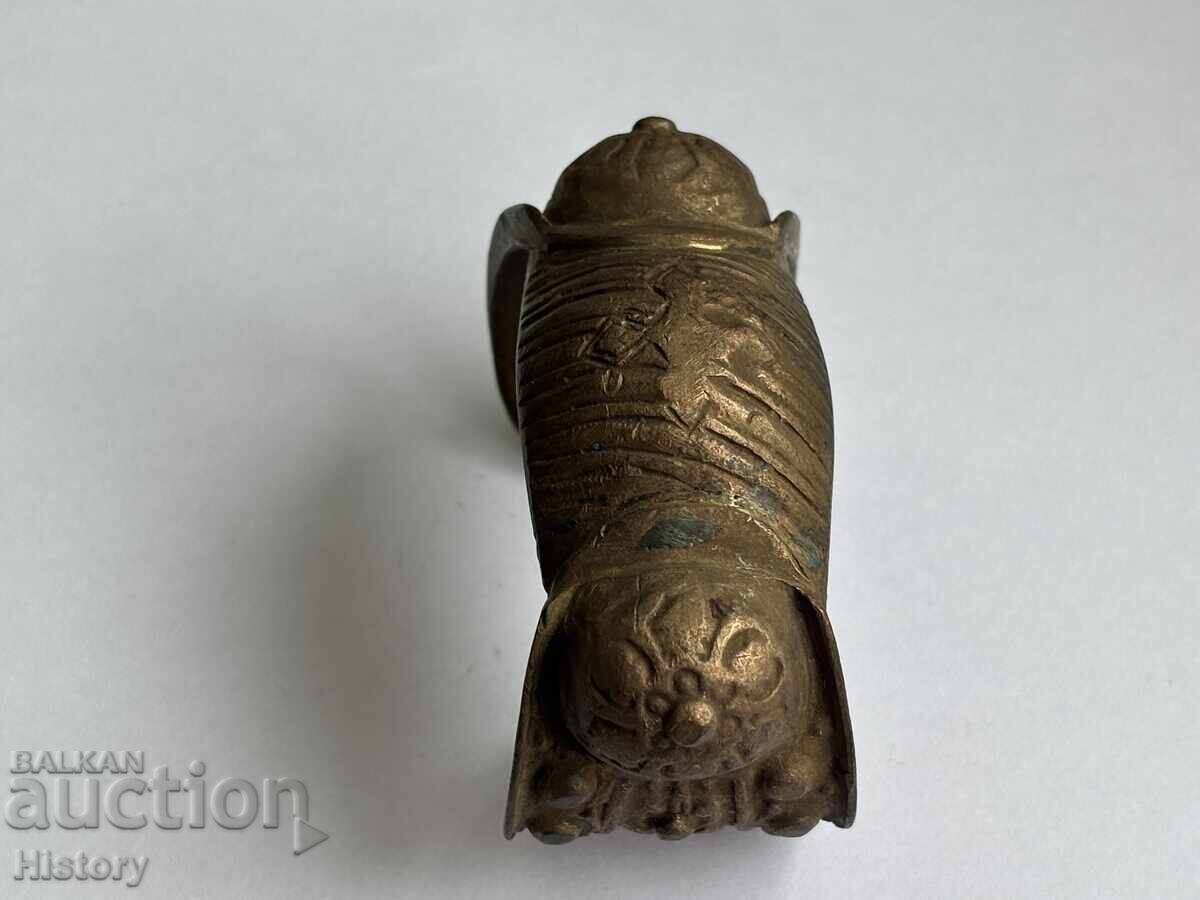 Доставка на Възрожденска гривна рогатка Доставка на Възрожденска гривна рогатка