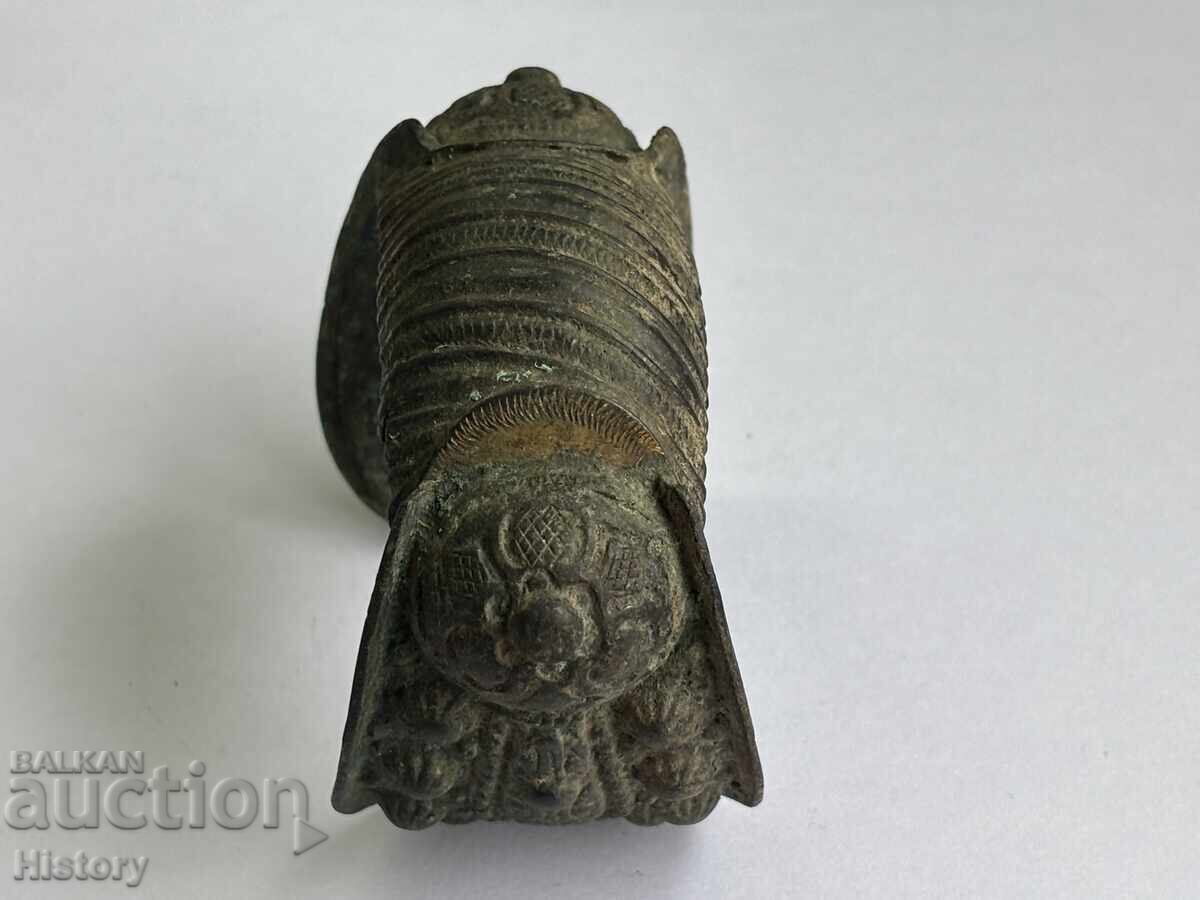 Αναγεννησιακό βραχιόλι σφεντόνας με τιμή 100.00 BGN | € 51.13 Αναγεννησιακό βραχιόλι σφεντόνας με τιμή 100.00 BGN | € 51.13