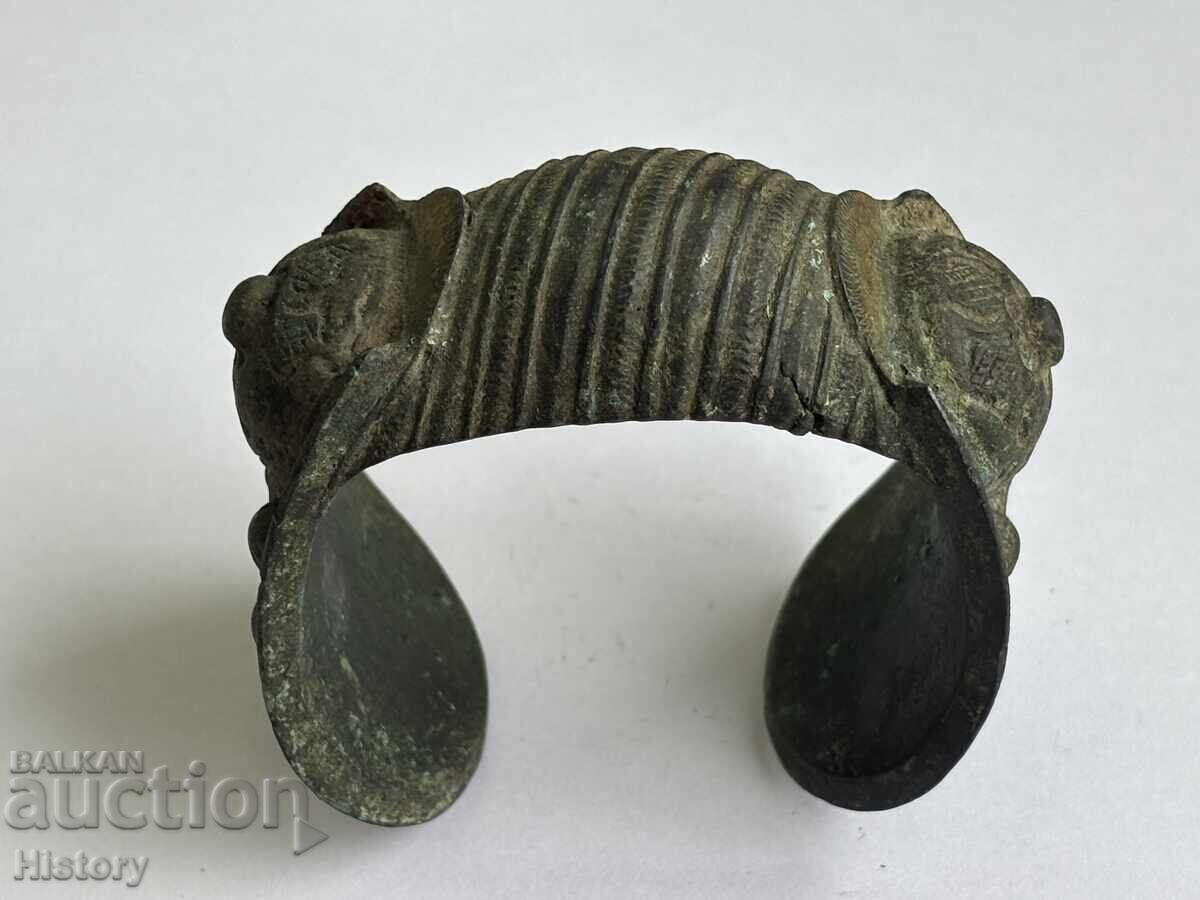 Δημοπρασία Αναγεννησιακό βραχιόλι σφεντόνας Δημοπρασία Αναγεννησιακό βραχιόλι σφεντόνας