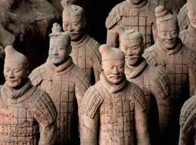 Realistic figurine of a warrior from the "Terracotta Army" - 6 Realistic figurine of a warrior from the "Terracotta Army" - 6