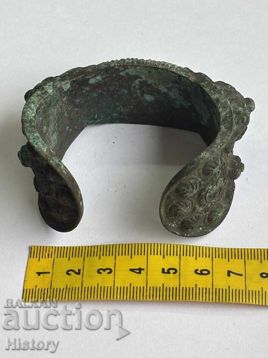 Renaissance slingshot bracelet - 6