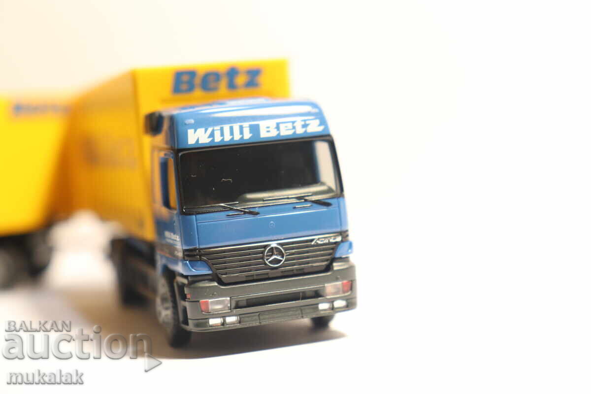 HERPA H0 1/87 MERCEDES ACTROS WILLI BETZ КАМИОН МОДЕЛ - 5 HERPA H0 1/87 MERCEDES ACTROS WILLI BETZ КАМИОН МОДЕЛ - 5
