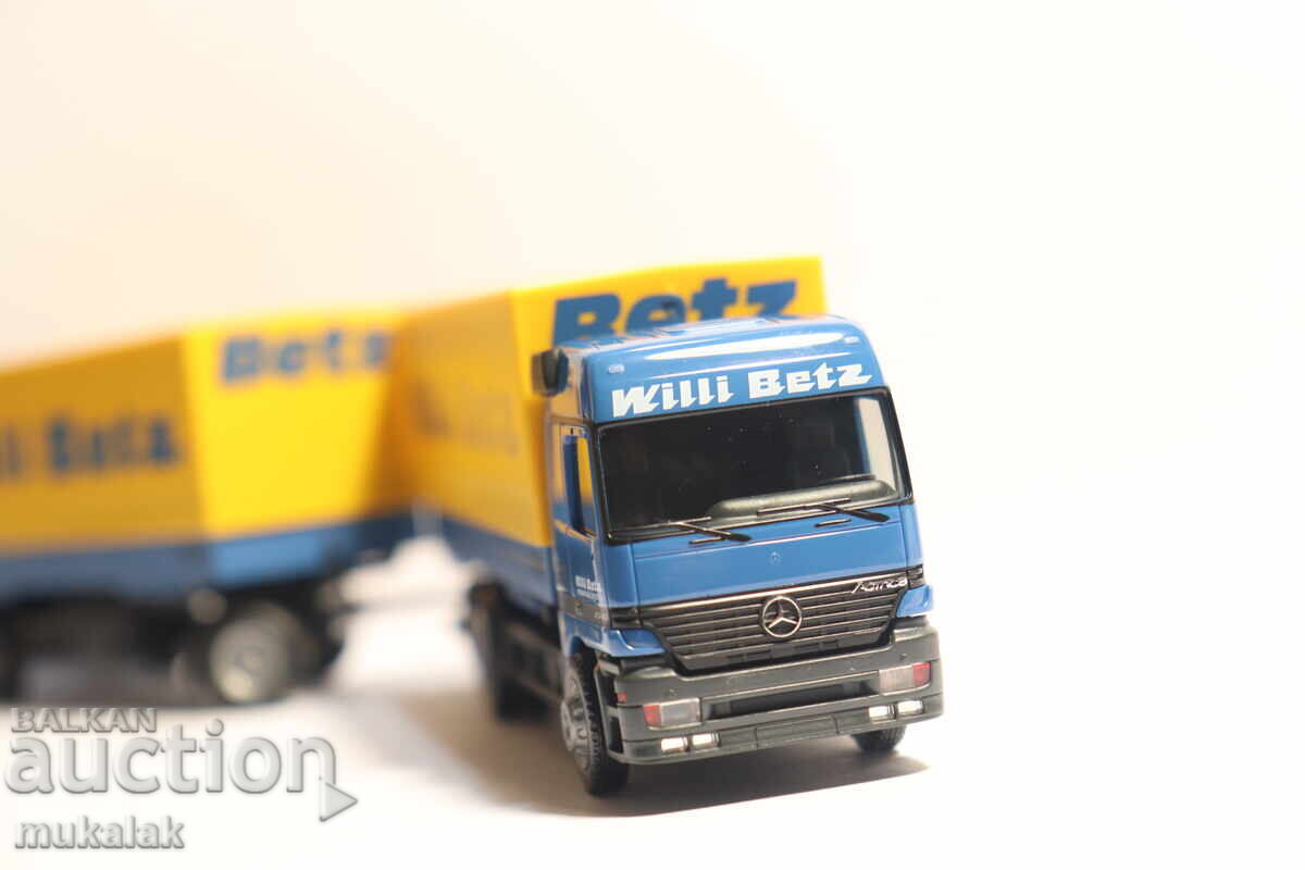 HERPA H0 1/87 MERCEDES ACTROS WILLI BETZ КАМИОН МОДЕЛ - 5 HERPA H0 1/87 MERCEDES ACTROS WILLI BETZ КАМИОН МОДЕЛ - 5