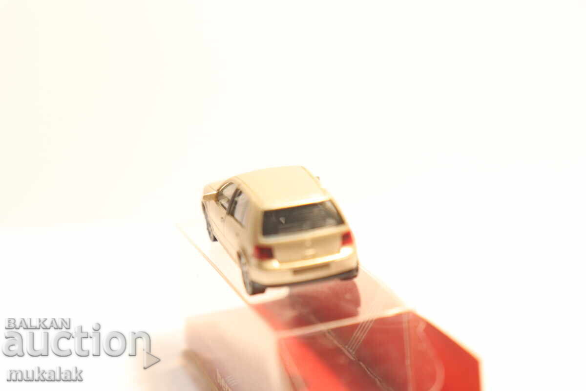 HERPA H0 1/87 VW GOLF 4 КОЛИЧКА КАМИОН МОДЕЛ - 7 HERPA H0 1/87 VW GOLF 4 КОЛИЧКА КАМИОН МОДЕЛ - 7