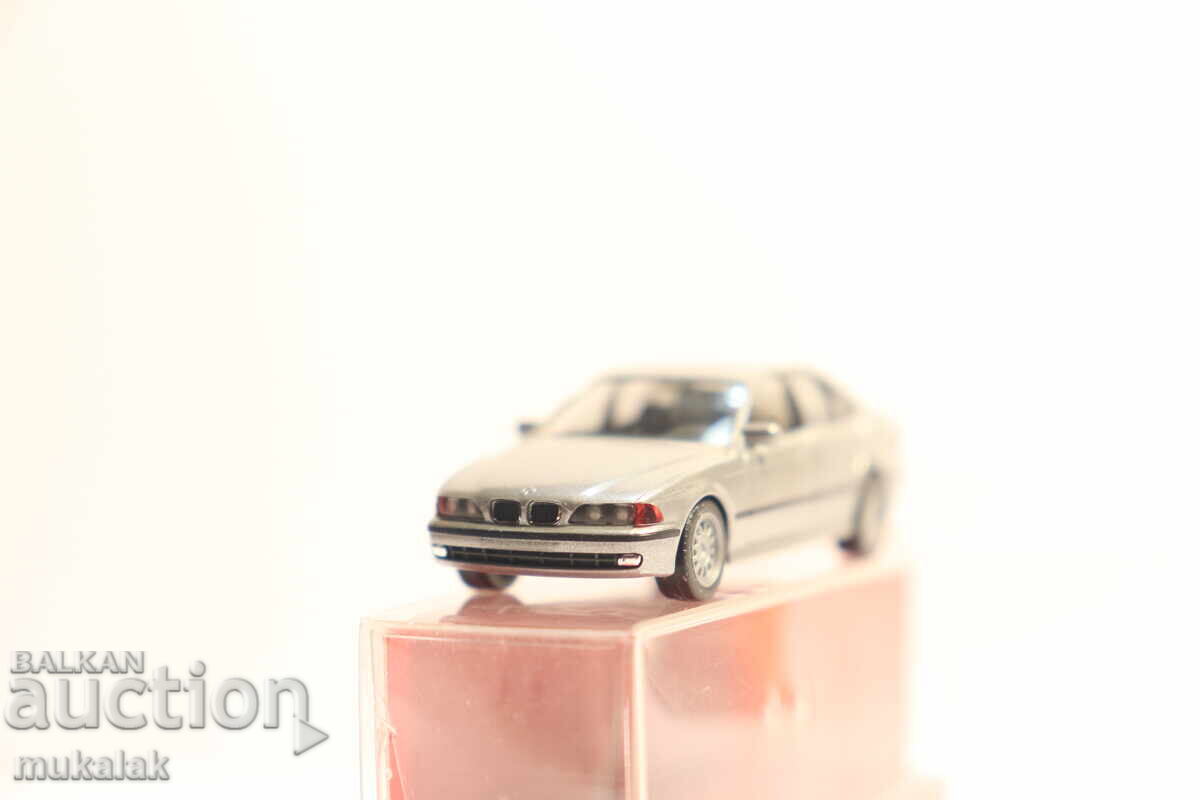 Licitație HERPA H0 1/87 BMW 5 CAMION MODEL COLECȚIE