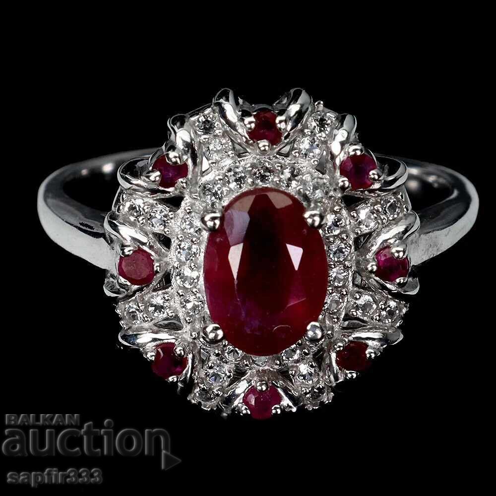 ΒΑΣΙΛΙΚΟ ΔΑΧΤΥΛΙΔΙ ΜΕ ΦΥΣΙΚΑ ΡΟΥΜΠΙΝΙΑ ΚΑΙ ΛΕΥΚΑ ΤΟΠΑΖΙΑ