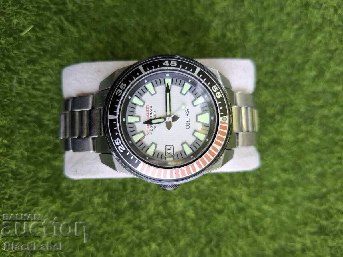 Ceas Seiko "White Ninja"