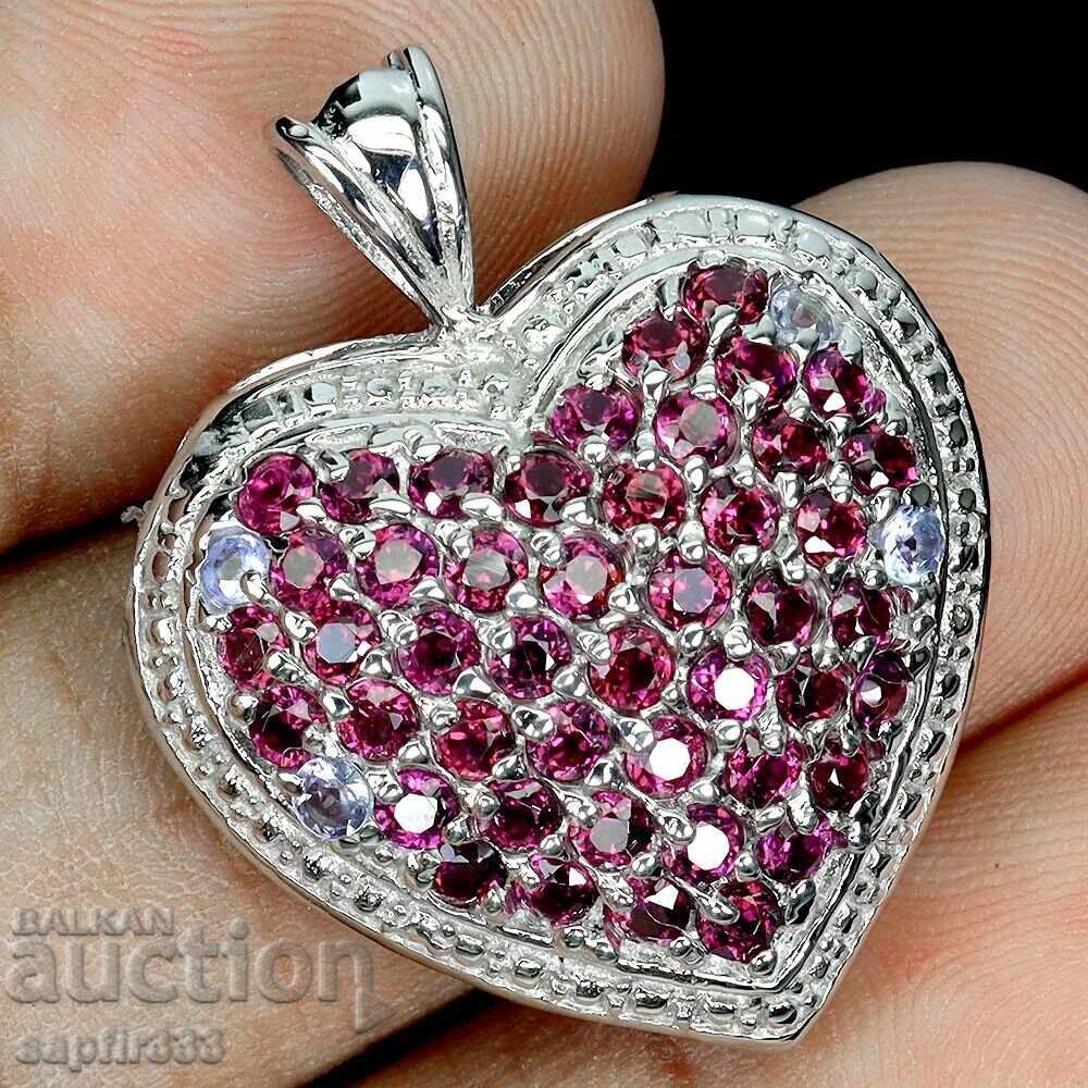 Κομψό μενταγιόν καρδιά με φυσικούς ροδολίθους γρανάτες τανζανίτες με τιμή 335.00 BGN | € 171.28