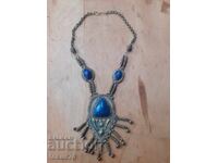 Bijuterie veche etnografică de damă cu lapis lazuli pentru costum popular