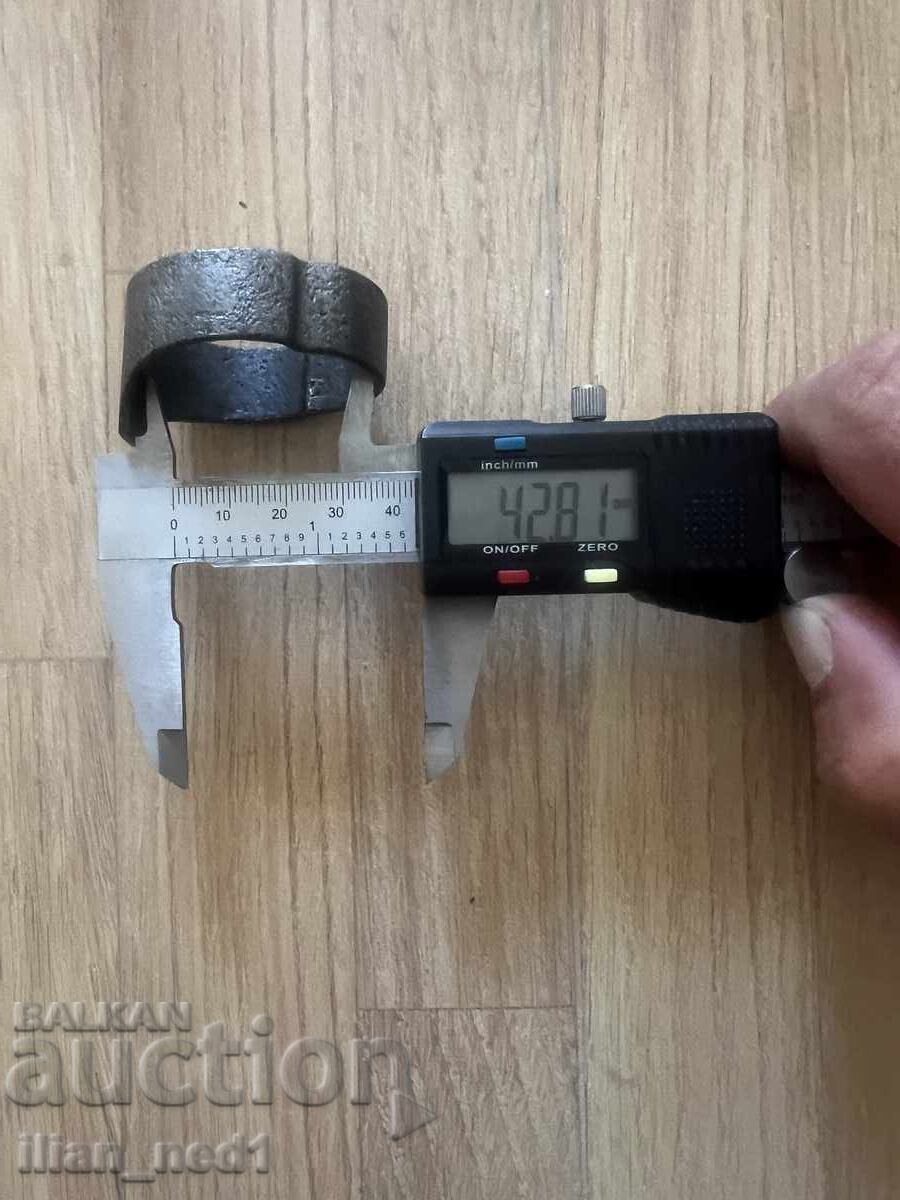 Auction Hryvnia for a capsule gun Auction Hryvnia for a capsule gun