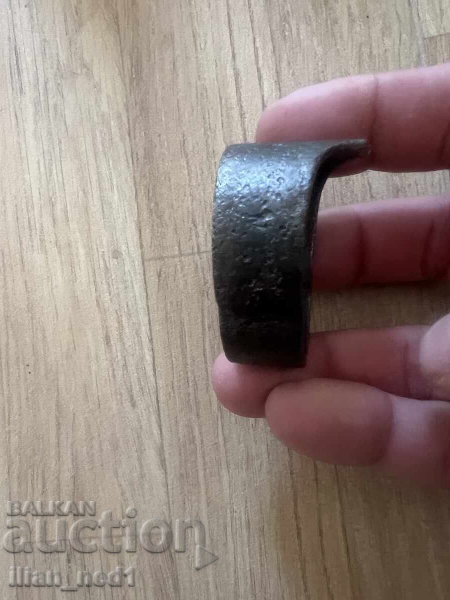 Delivery of Hryvnia for a capsule gun Delivery of Hryvnia for a capsule gun