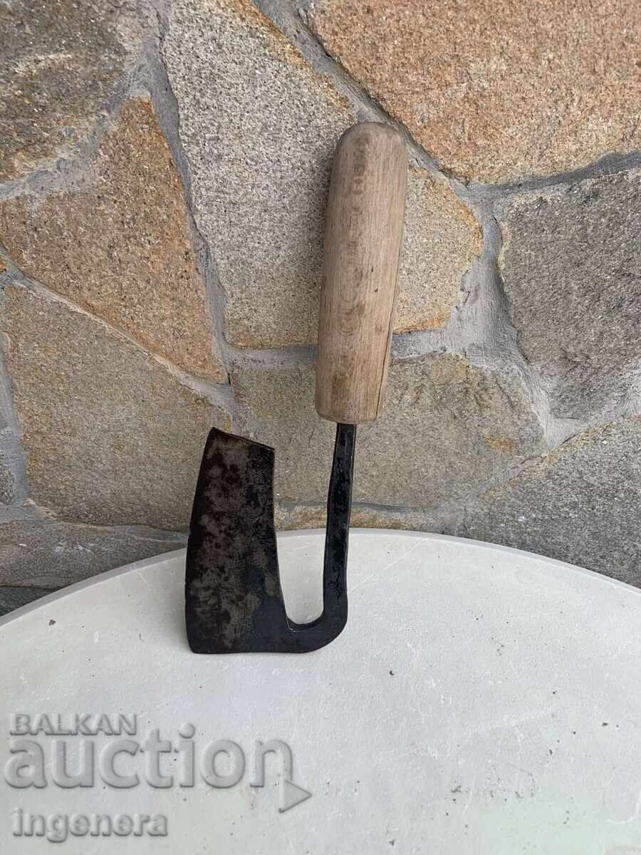 SUTTER BLADE FORGED TOOL ANCIENT