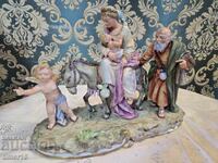 Figurină din porțelan Sitzendorf "Fuga în Egipt" antică