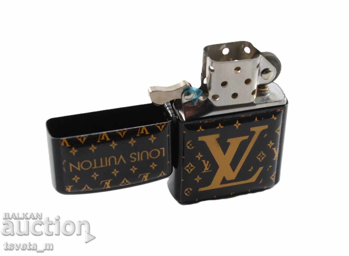 Аукцион Бензинова запалка LOUIS VUITTON
