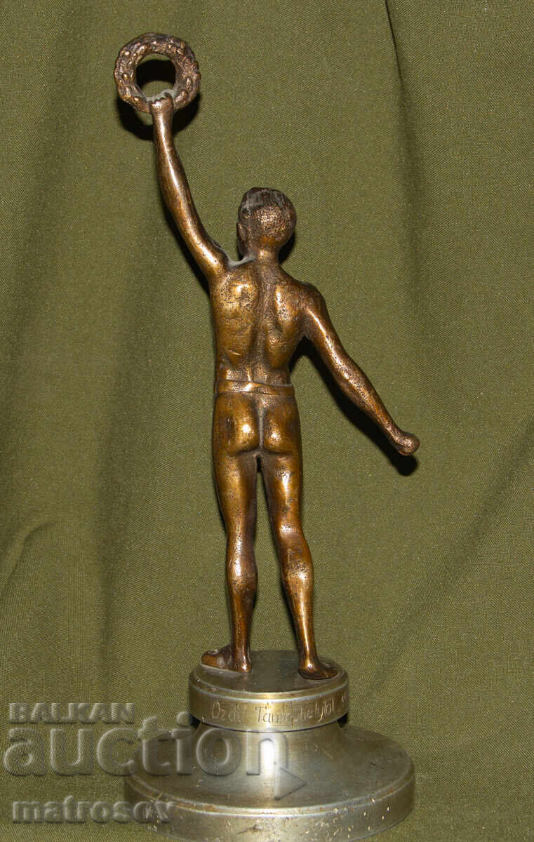Παράδοση Αυθεντικό μπρούτζινο άγαλμα 1949 γλυπτό αθλητή με στεφάνι