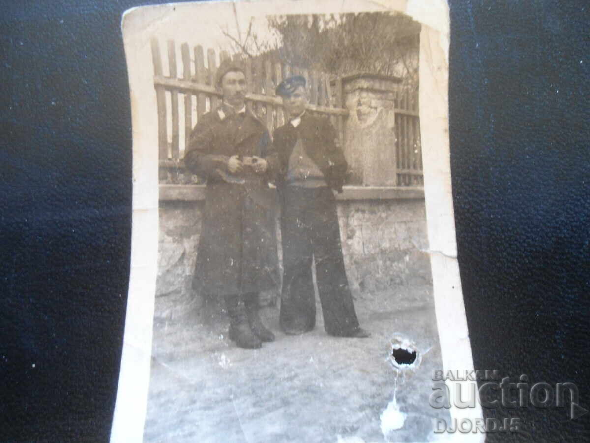 παλιά φωτογραφία με τιμή 1.00 BGN | € 0.51 παλιά φωτογραφία με τιμή 1.00 BGN | € 0.51